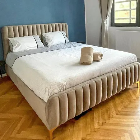 Flh - Nana's Apartment *